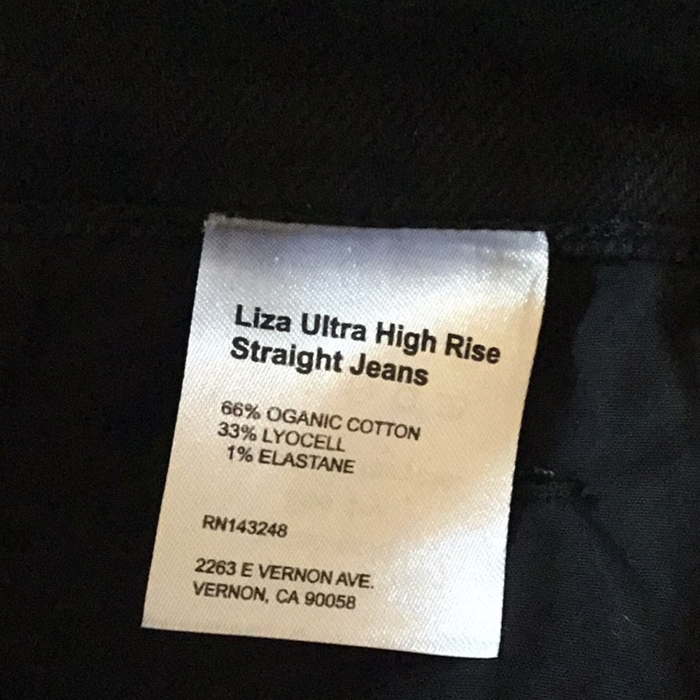 NWT Reformation Liza Ultra Highrise Straight Black Jeans - Picture 5 of 7